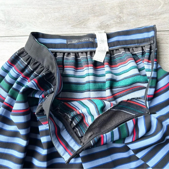 Zara Striped Pleated A Line Midi Skirt - Picture 8 of 14